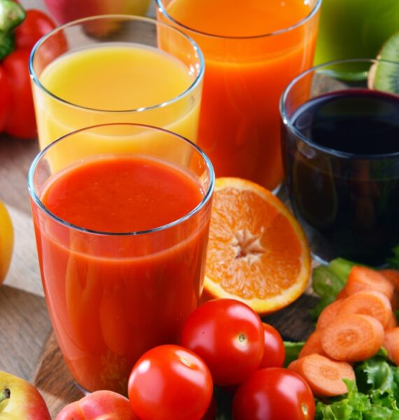 5 Ingredient Juicing Recipes by Skinny 5 dot com