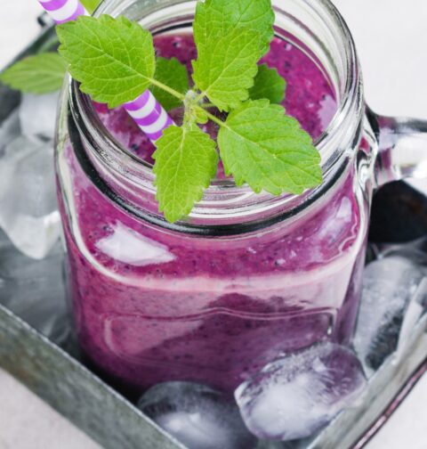 Blackberry Smoothie 5 Ingredient Recipes Skinny 5 dot com