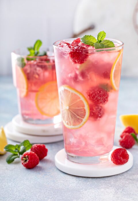 Beverages 5 Ingredient Recipes Skinny 5 dot com Sparkling Raspberry Lemonade